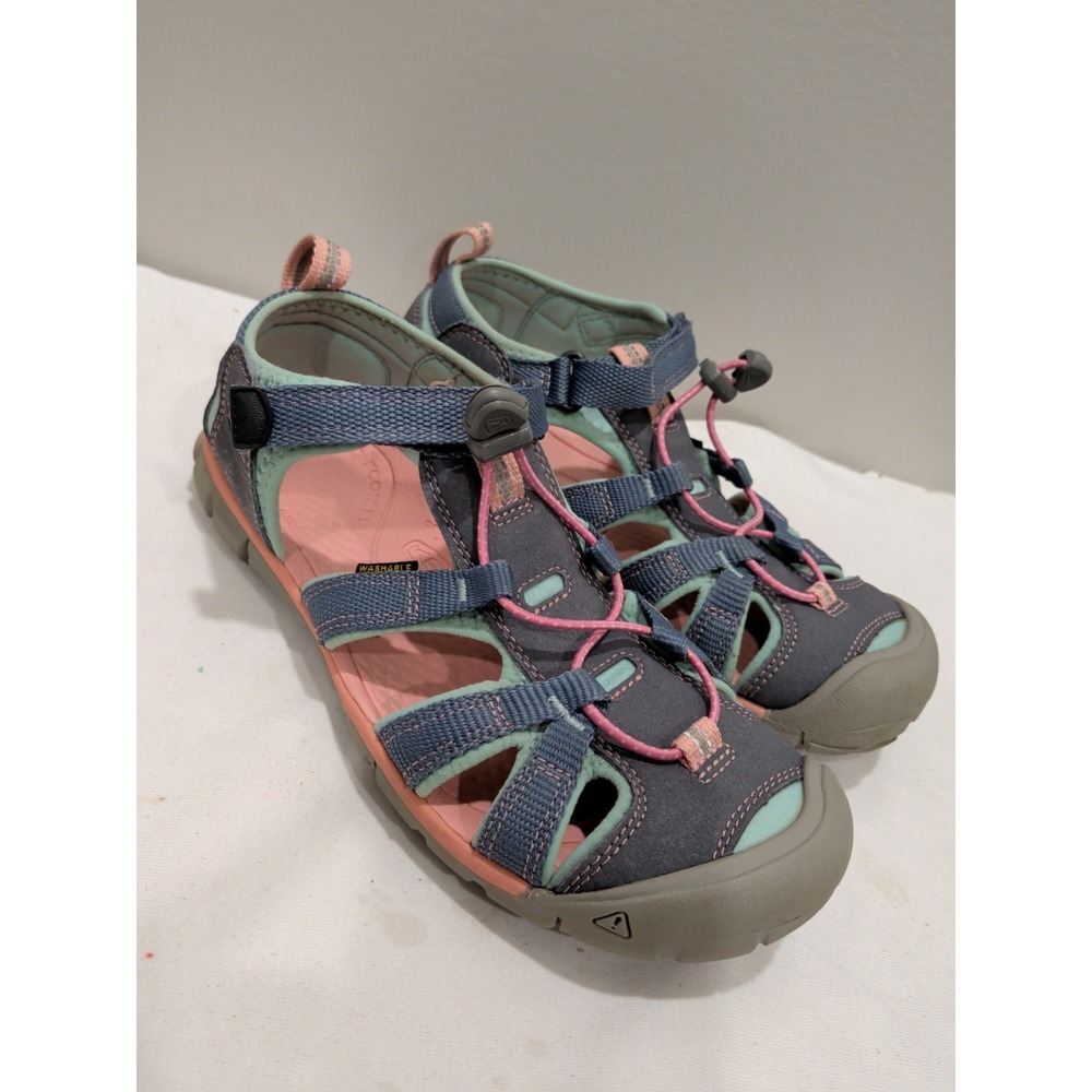 KEEN Seacamp II CNX Outdoors Waterproof Sandals Girls US 5 Rubber Sole